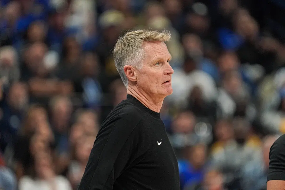Un profesor din Las Vegas, confundat cu antrenorul Steve Kerr: Selfie-ul neașteptat cu Roger Federer